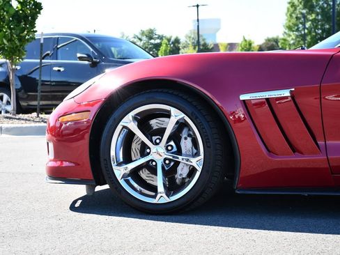 Used 2010 Chevrolet Corvette Grand Sport w/ Preferred Equipment Group RWD image 18
