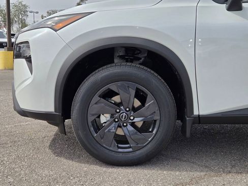 New 2026 Nissan Rogue SV w/ Cold Weather Package FWD image 5