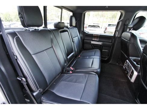 Used 2018 Ford F150 Lariat w/ Equipment Group 501A Mid RWD image 14