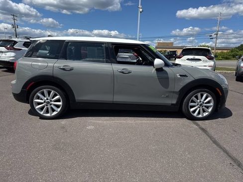 Used 2019 MINI Cooper Clubman ALL4 w/ Signature Upholstery Package AWD/4WD image 4