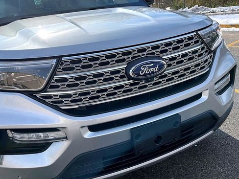 Used 2023 Ford Explorer Limited image 29