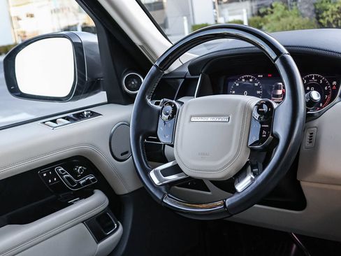 Used 2020 Land Rover Range Rover HSE AWD/4WD image 26