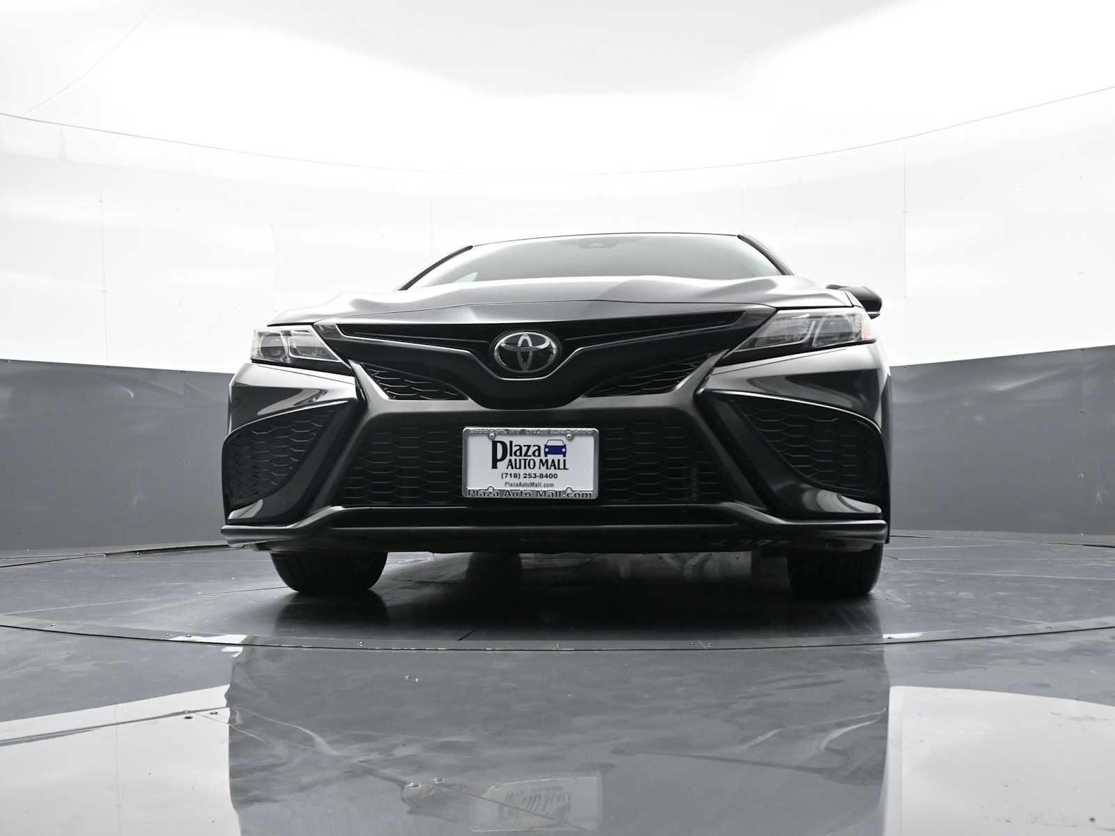 Used 2024 Toyota Camry SE AWD/4WD image 26