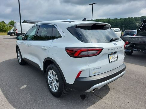 Used 2023 Ford Escape Active image 5