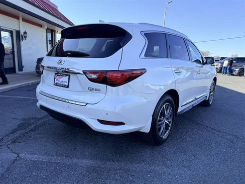 Used 2018 INFINITI QX60 AWD w/ Premium Plus Package image 5