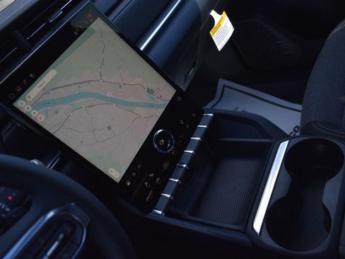 New 2026 GMC Terrain Elevation w/ LPO, Floor Liner Package image 24