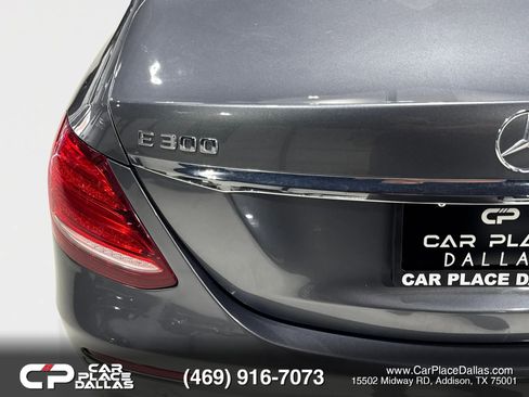 Used 2018 Mercedes-Benz E 300 w/ Premium 1 Package image 21