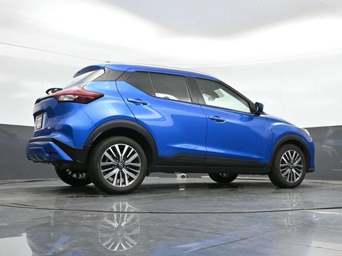 Used 2024 Nissan Kicks SV FWD image 39