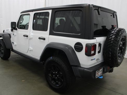 Used 2023 Jeep Wrangler Unlimited image 7
