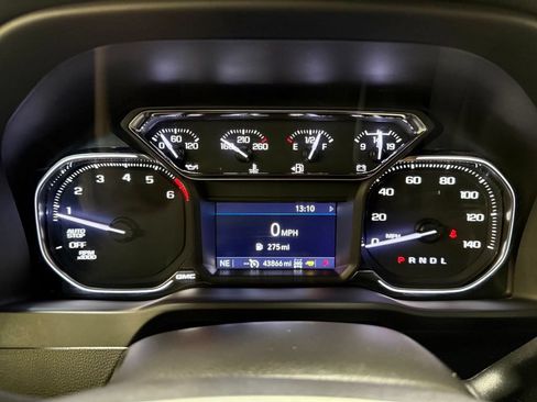 Used 2022 GMC Sierra 1500 Elevation AWD/4WD image 8
