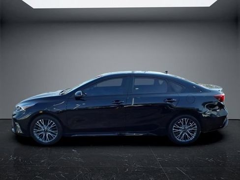 Used 2023 Kia Forte GT-Line w/ GT-Line Premium Package FWD image 8