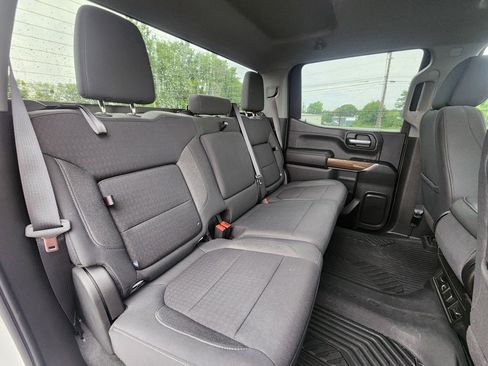 Used 2021 Chevrolet Silverado 1500 RST AWD/4WD image 46