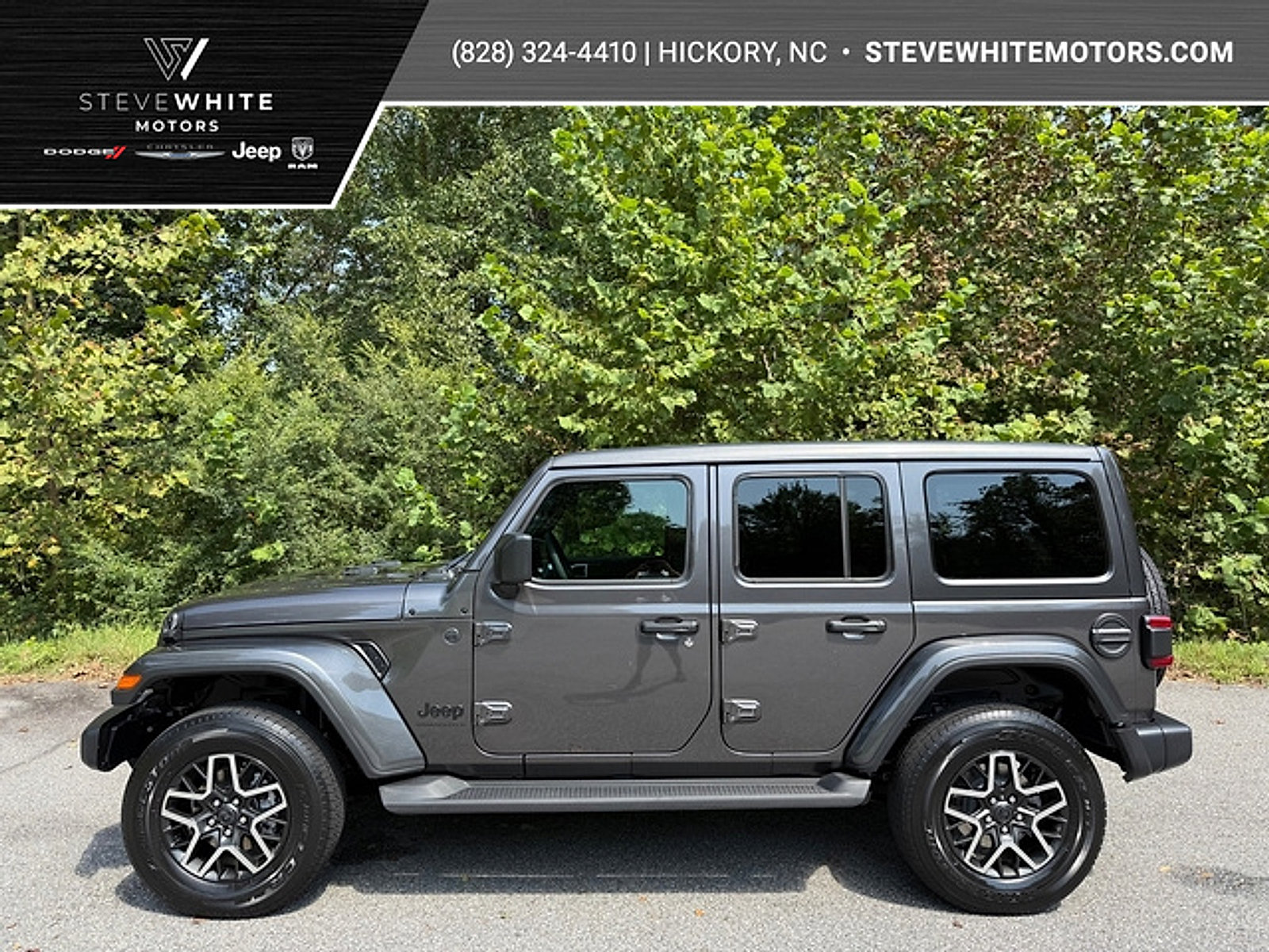 New 2027 Jeep Wrangler Unlimited Sahara AWD/4WD image 1