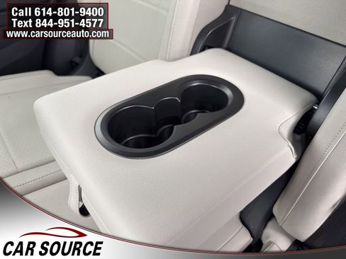 Used 2020 Volkswagen Tiguan SE R-Line image 40