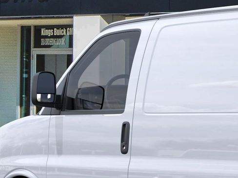 New 2025 GMC Savana 3500 Extended w/ Driver Convenience Package image 12