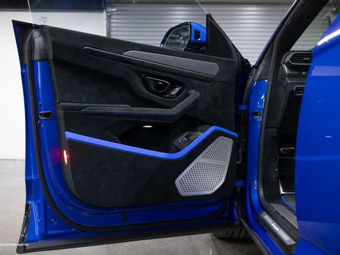 Used 2024 Lamborghini Urus Performante image 20