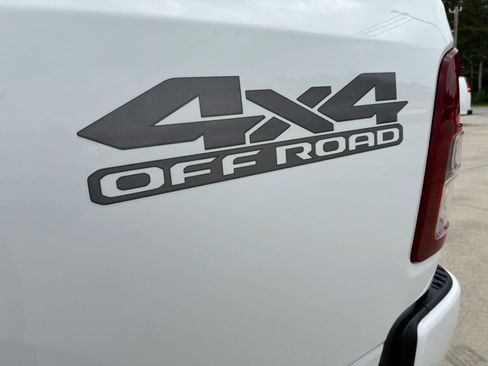 Used 2022 RAM 2500 Big Horn w/ Night Edition AWD/4WD image 28
