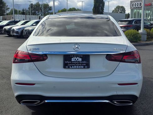 Used 2022 Mercedes-Benz E 350 4MATIC Sedan image 5