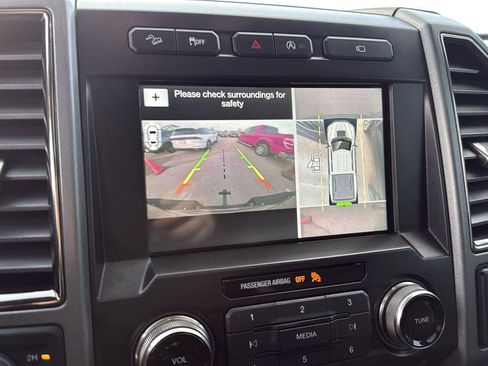 Used 2017 Ford F150 Raptor w/ Equipment Group 802A Luxury image 18