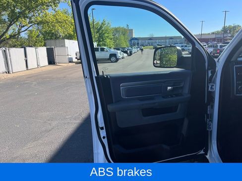 Used 2018 RAM 1500 Outdoorsman AWD/4WD image 13