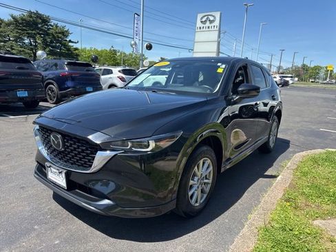 Used 2025 MAZDA CX-5 AWD 2.5 S w/ Preferred Package image 3