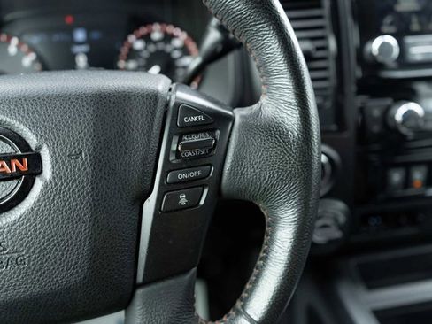 Used 2021 Nissan Titan PRO-4X w/ Pro-4x Utility Package image 17