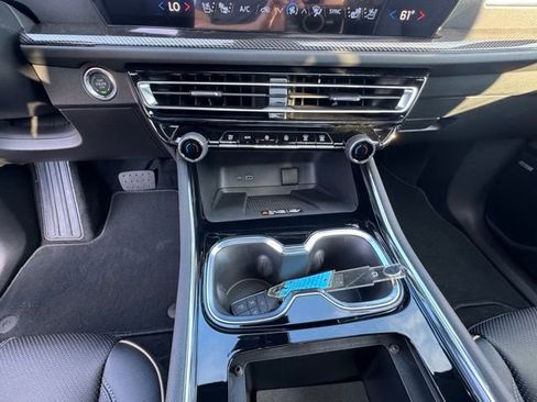 New 2026 Chevrolet Traverse High Country image 26