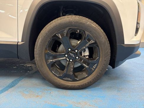 New 2026 Chevrolet Equinox LT w/ Midnight Edition AWD/4WD image 3