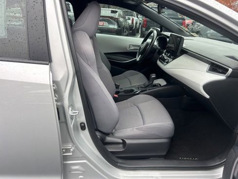 Used 2024 Toyota Corolla SE image 15