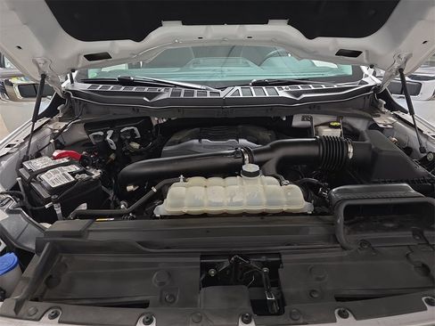 Used 2021 Ford F150 Lariat w/ Equipment Group 502A High image 32