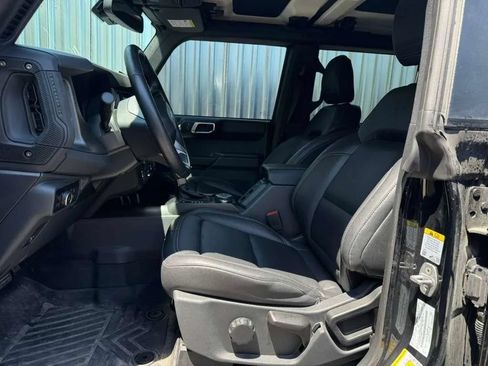 Used 2025 Ford Bronco Badlands AWD/4WD image 15