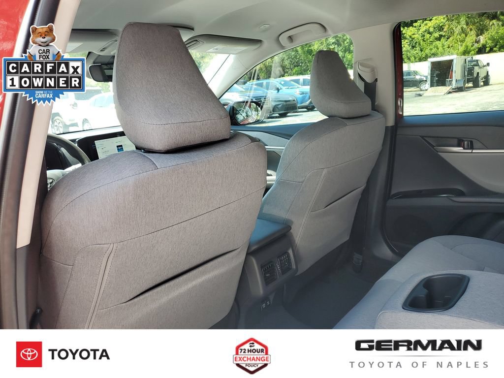 Used 2026 Toyota Camry LE w/ Convenience Package FWD image 22