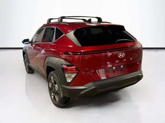 Used 2024 Hyundai Kona SEL w/ Convenience Package AWD/4WD image 5
