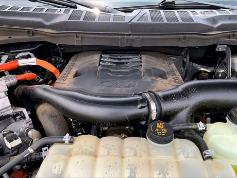 Certified 2021 Ford F150 Lariat w/ Equipment Group 502A High AWD/4WD image 32