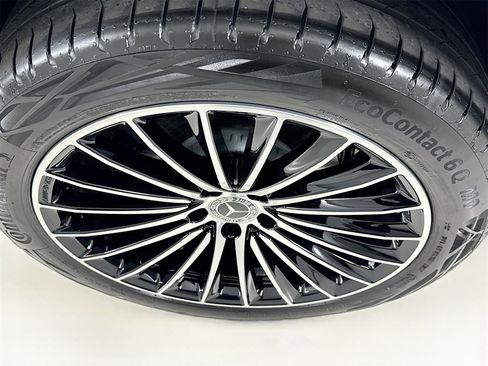 New 2026 Mercedes-Benz GLC 300 image 34