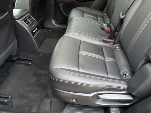 Certified 2025 MAZDA CX-90 3.3 Turbo w/ Select Package image 20