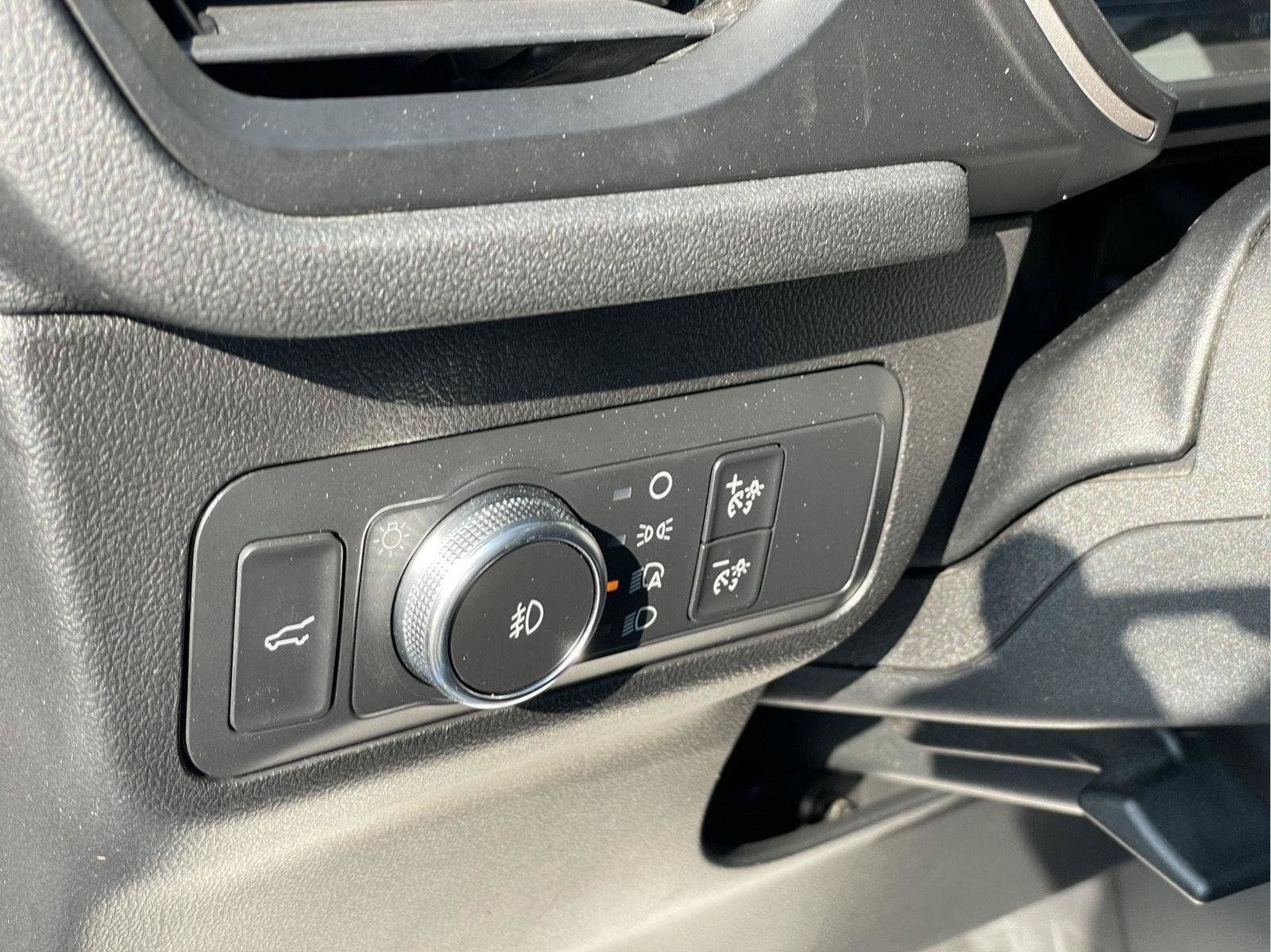 Used 2020 Ford Escape Titanium AWD/4WD image 26
