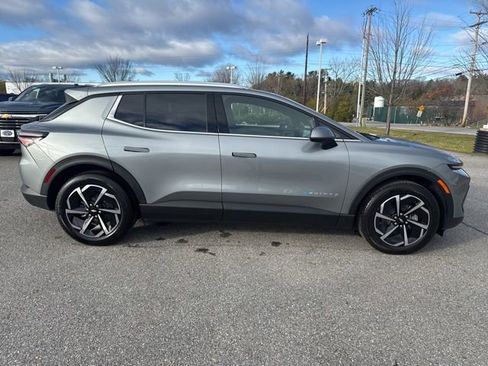 New 2026 Chevrolet Equinox EV LT w/ LPO, All-Weather Mat Package image 7