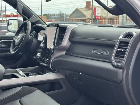 Used 2026 RAM 1500 Laramie AWD/4WD image 18