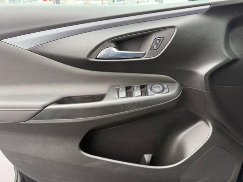 Used 2024 Buick Envista Preferred w/ Convenience I Package image 35