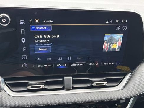 Used 2025 Chevrolet Equinox LT w/ Safety and Technology Package FWD image 27