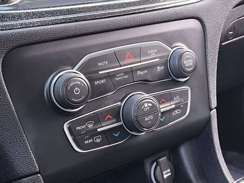 Used 2022 Dodge Charger GT RWD image 19