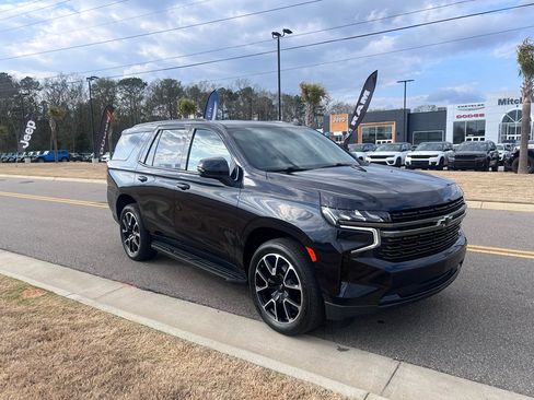 Used 2022 Chevrolet Tahoe RST w/ Sport Performance Package image 1