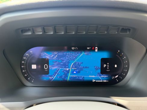 Certified 2023 Volvo XC90 B6 Plus AWD/4WD image 18