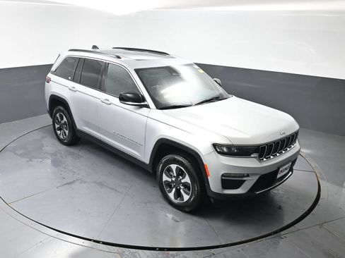 Used 2024 Jeep Grand Cherokee Limited 4xe AWD/4WD image 47