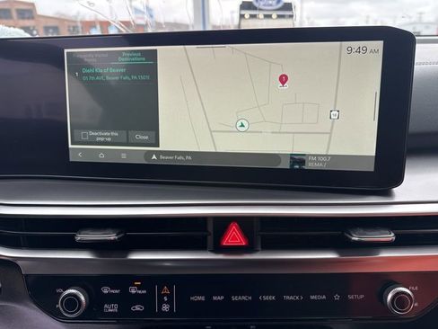 Used 2025 Kia Sorento S image 37