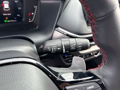 Certified 2025 Acura ADX A-Spec image 28