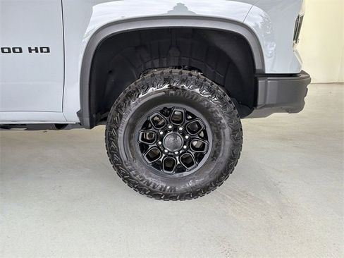 Certified 2024 Chevrolet Silverado 2500 ZR2 w/ ZR2 Bison Edition image 14