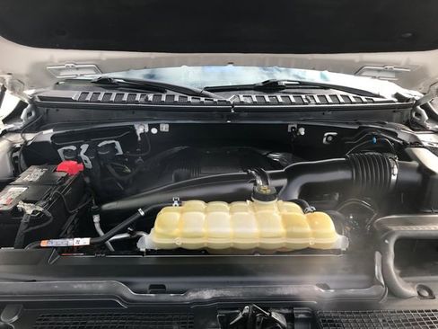 Certified 2020 Ford Expedition Platinum image 3