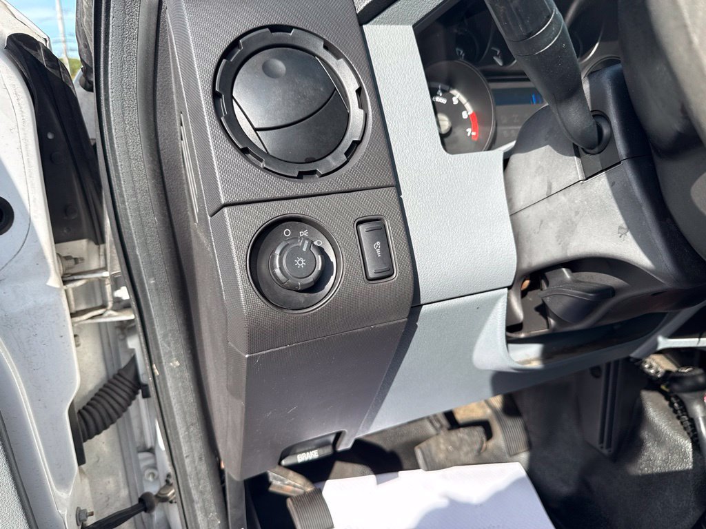 Used 2015 Ford F350 XL AWD/4WD image 23